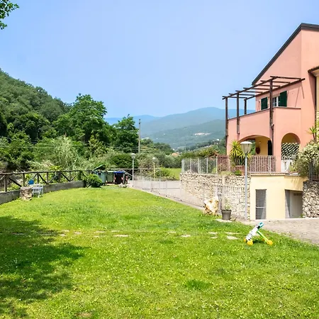 Rivierarent 84 House شقة *