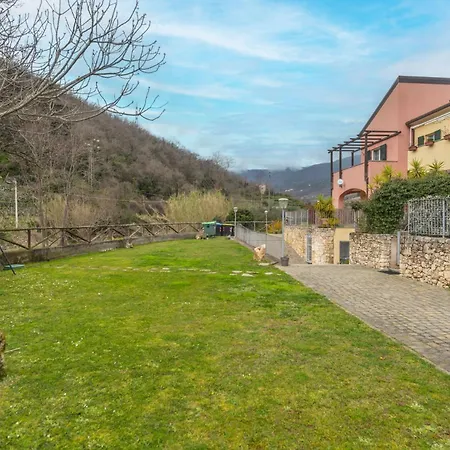 Apartment 84 House Finale Ligure