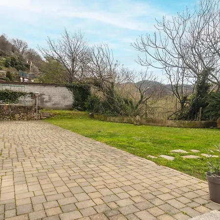 84 House Apartment Finale Ligure