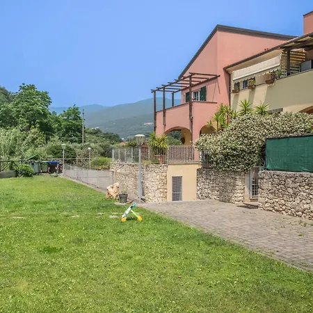 Rivierarent 84 House フィナーレ・リーグレ